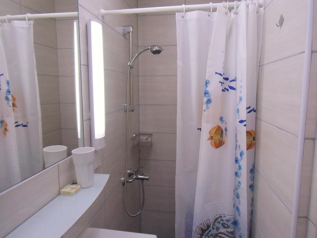 Apartment Kolman Cres Buitenkant foto