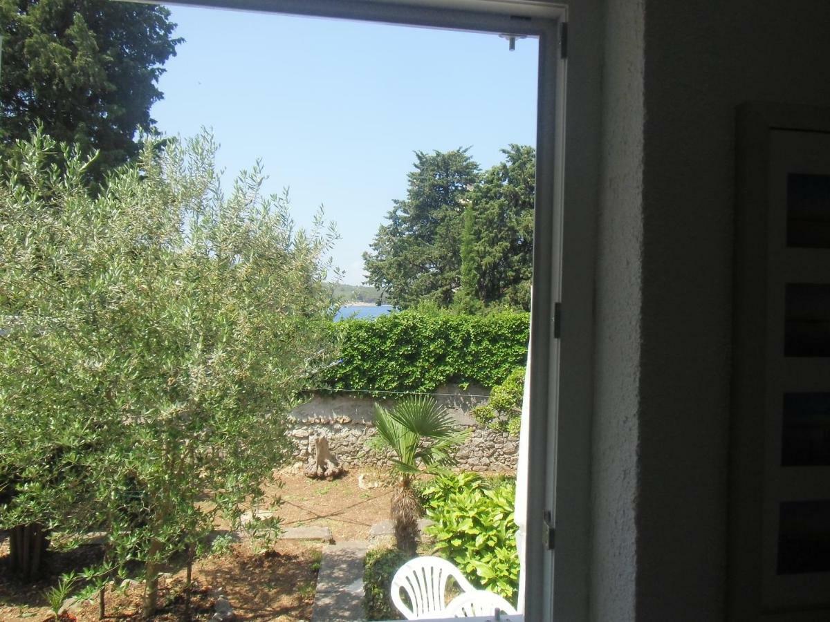 Apartment Kolman Cres Buitenkant foto