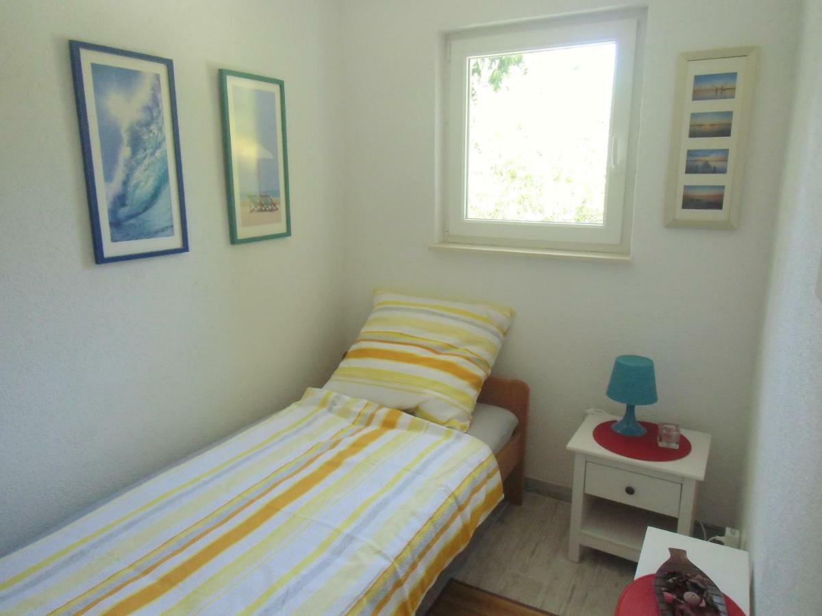 Apartment Kolman Cres Buitenkant foto